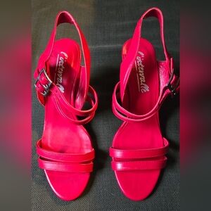 Red leather L'intervalle high-heel sandals with wood heel size 39, made in Spain